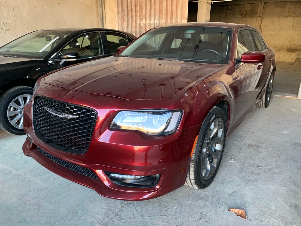 كرايسلر 300